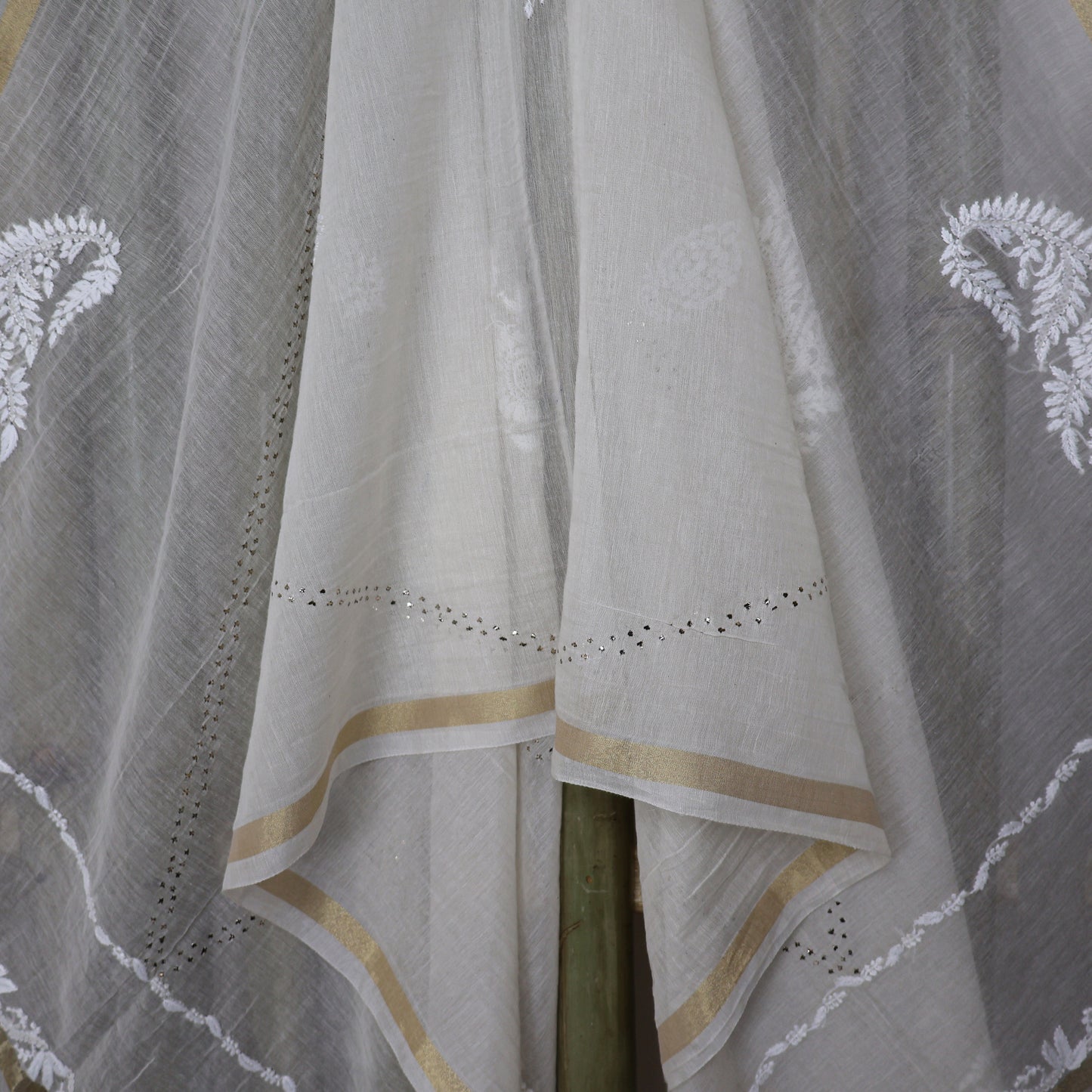 Chanderi Dupatta Hand Embroidery/ Chikankari with Mukaish work