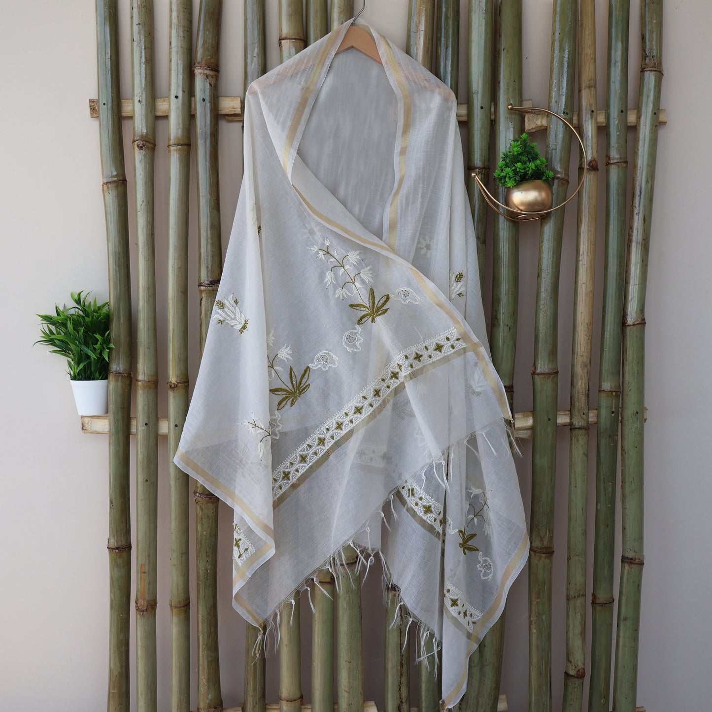 Chanderi Dupatta Hand Embroidery/ Chikankari with Mukaish work