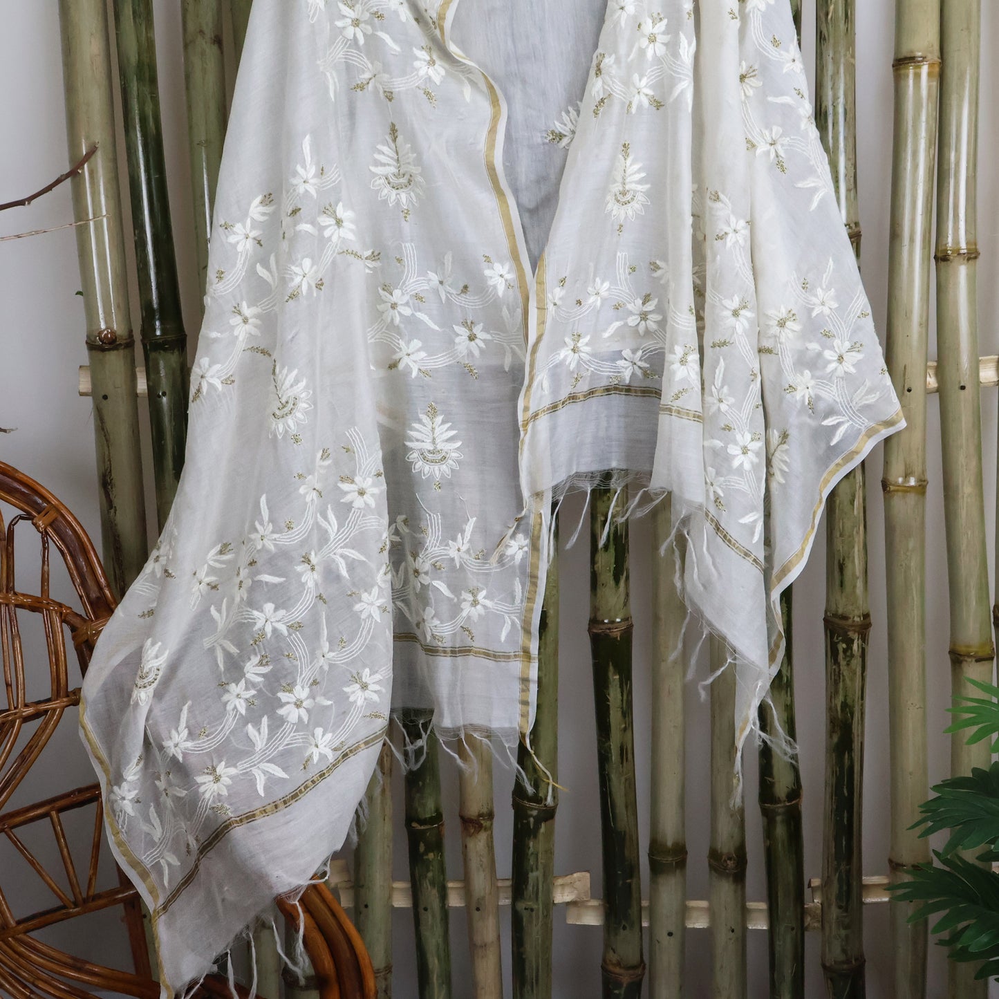 Chanderi Dupatta Hand Embroidery/ Chikankari with Zari work