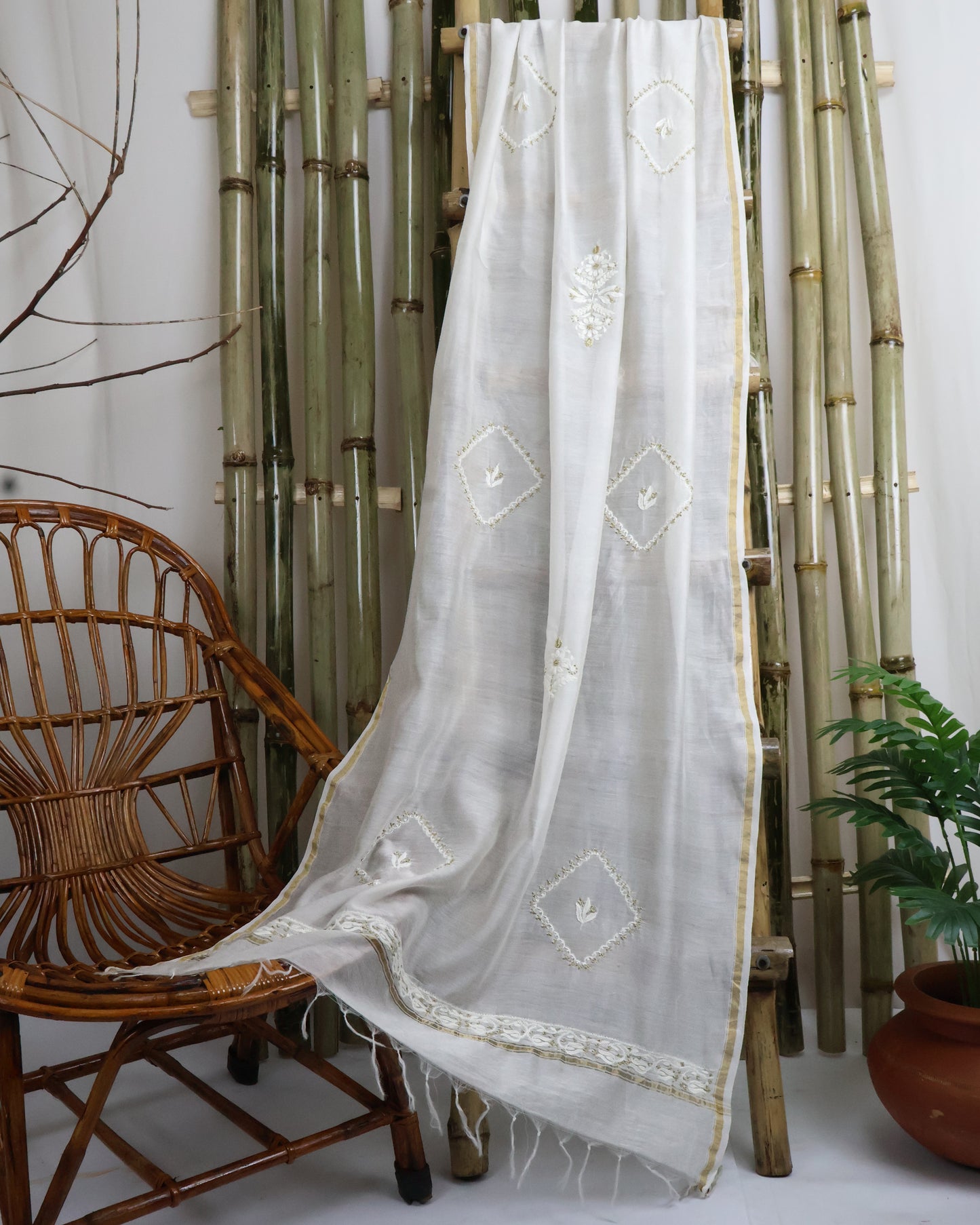 Chanderi Dupatta Hand Embroidery/ Chikankari with Golden Zari work